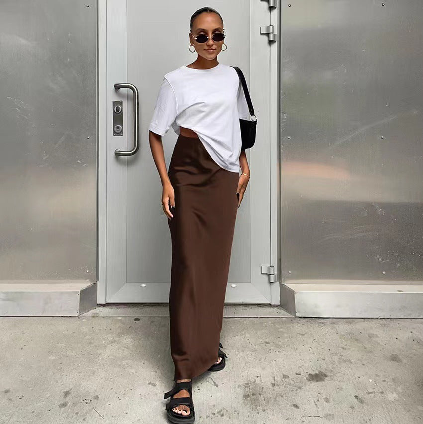 Damen elegantes Maxikleid mit asymmetrischem Schnitt und dekorativem Überwurf ModeGeist