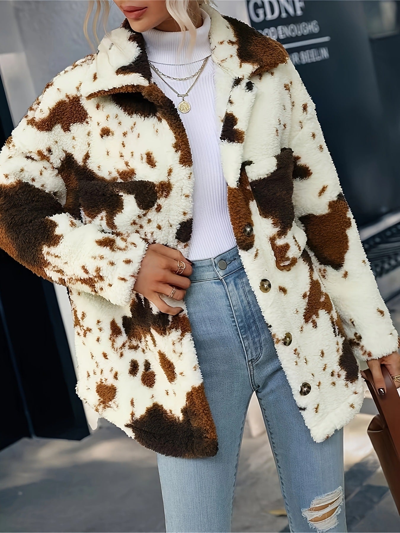 Damen Kuschelige Fleecejacke mit modischem Tierfellmuster ModeGeist