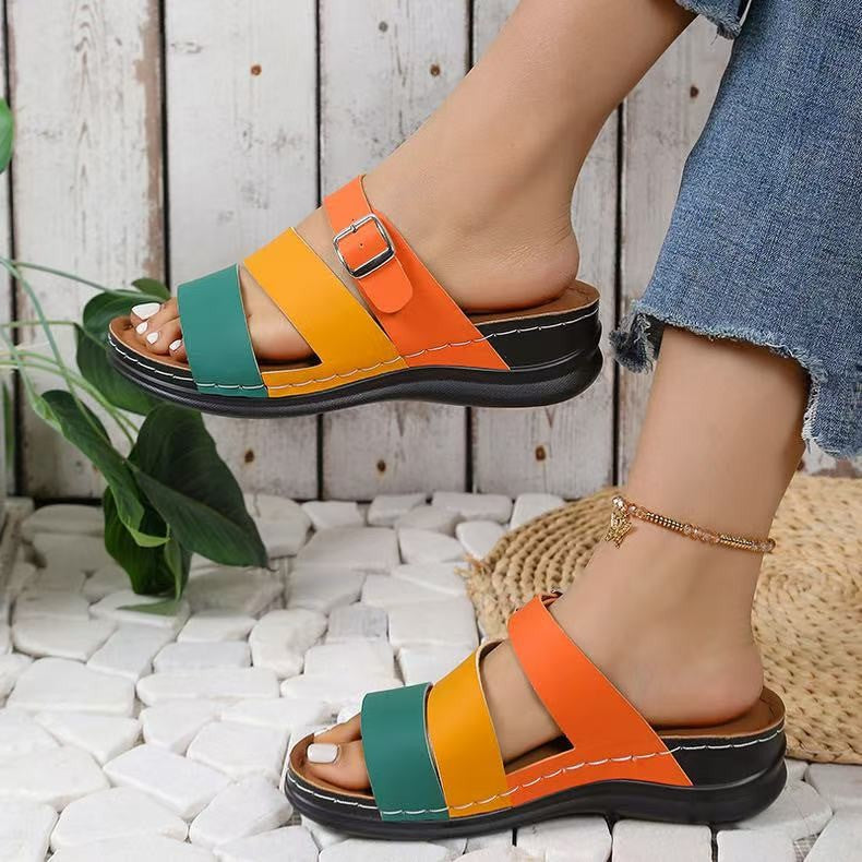 Trendige Damen-Freizeitsandalen mit verstellbarem Riemen und weicher Sohle von MODEGEIST