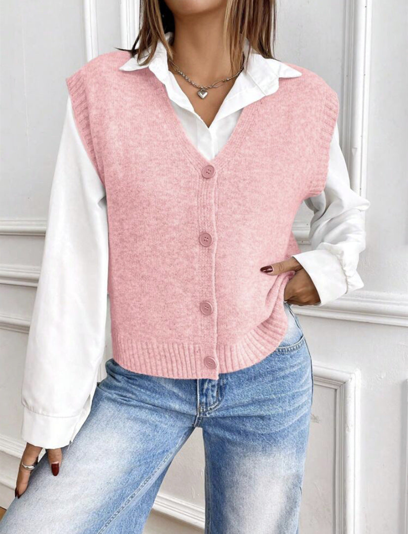 Damen Strickweste mit V-Ausschnitt und modischen Knöpfen ModeGeist