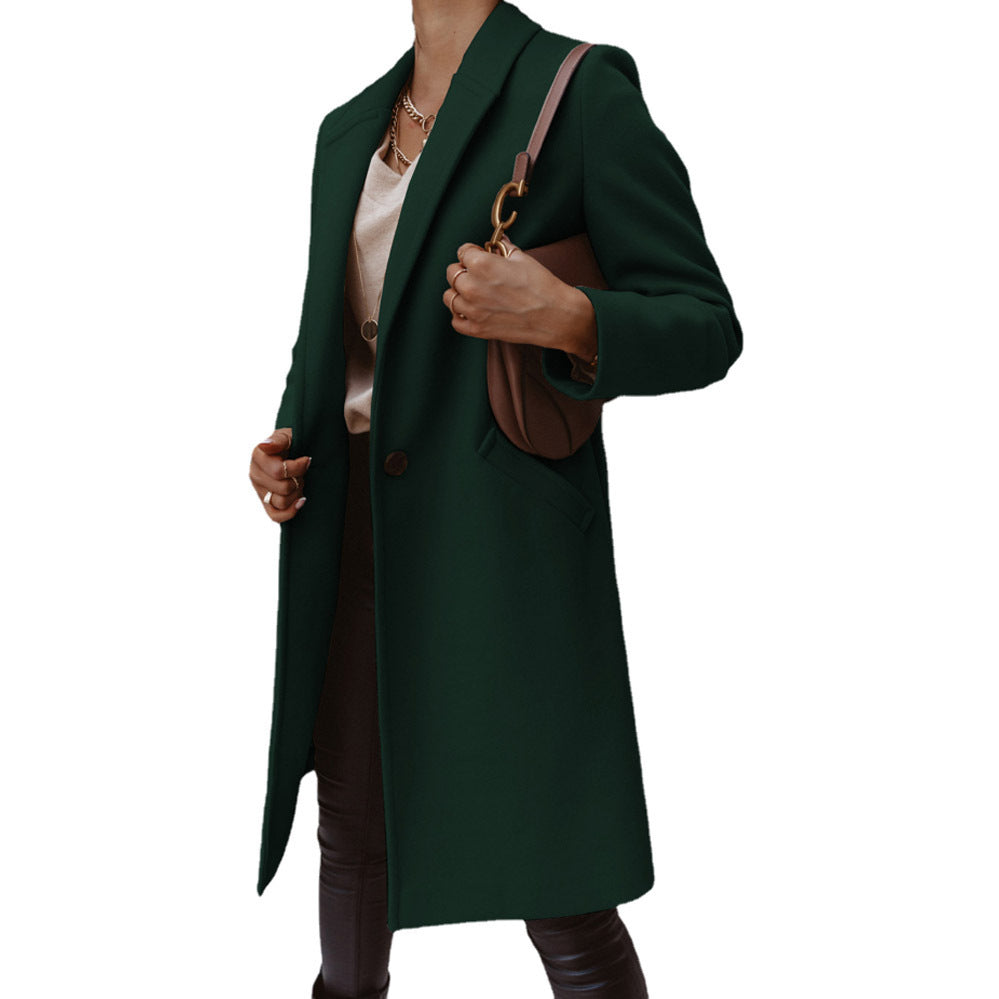 Damen Eleganter Wollmantel mit schmaler Silhouette und praktischen Taschen ModeGeist