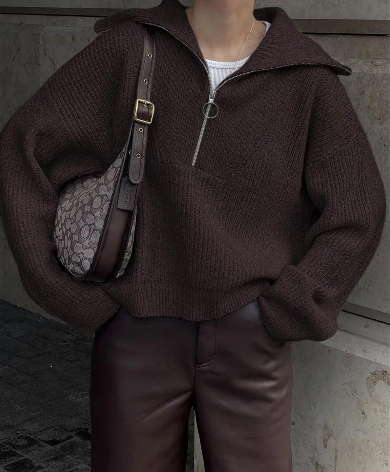 Damen Strickpullover mit Reißverschluss und lässigem Schnitt ModeGeist
