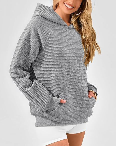 Damen Kapuzensweater aus strukturiertem Stoff ModeGeist