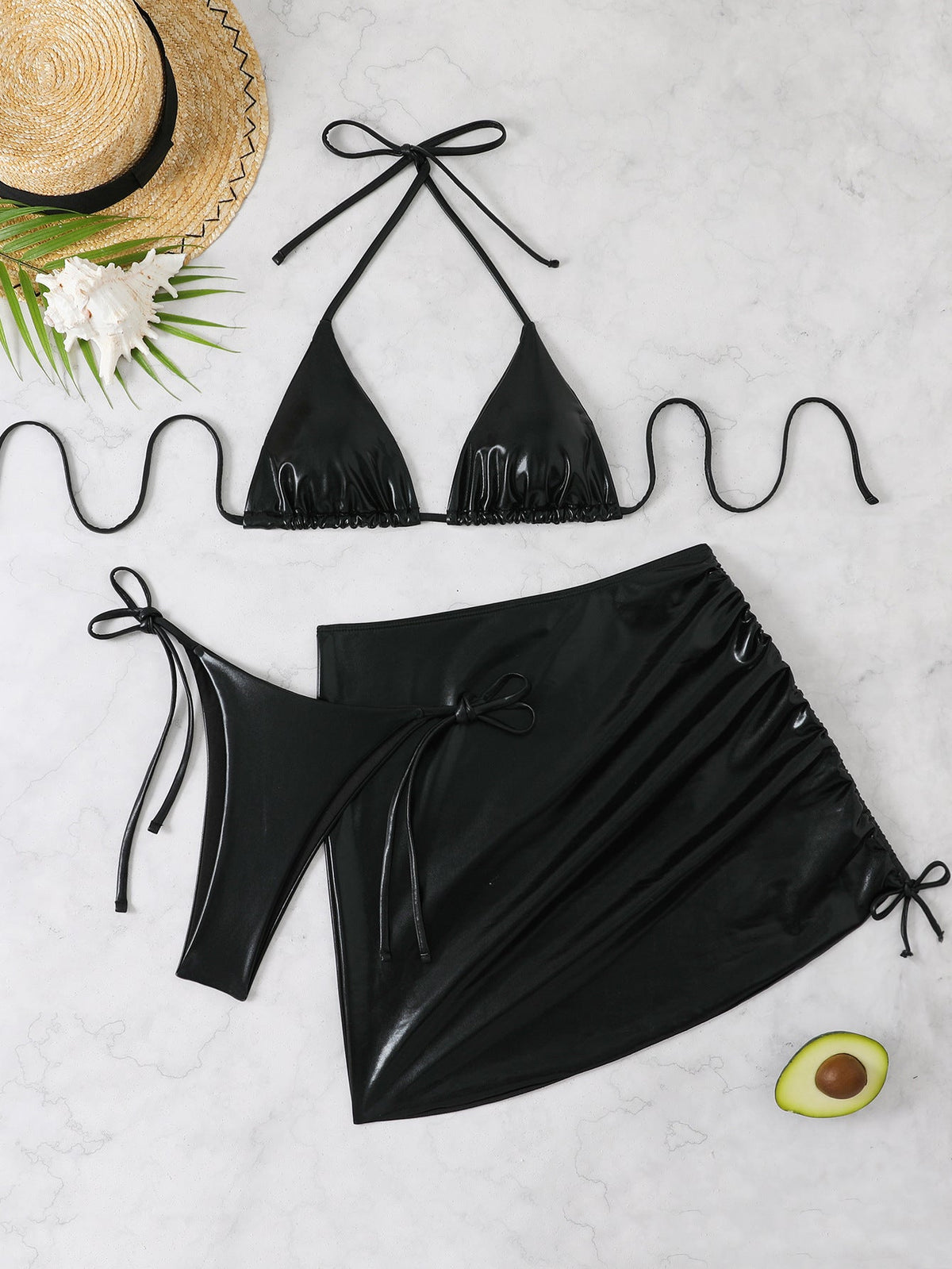 Glitzender Damen Bikini mit Rock von MODEGEIST