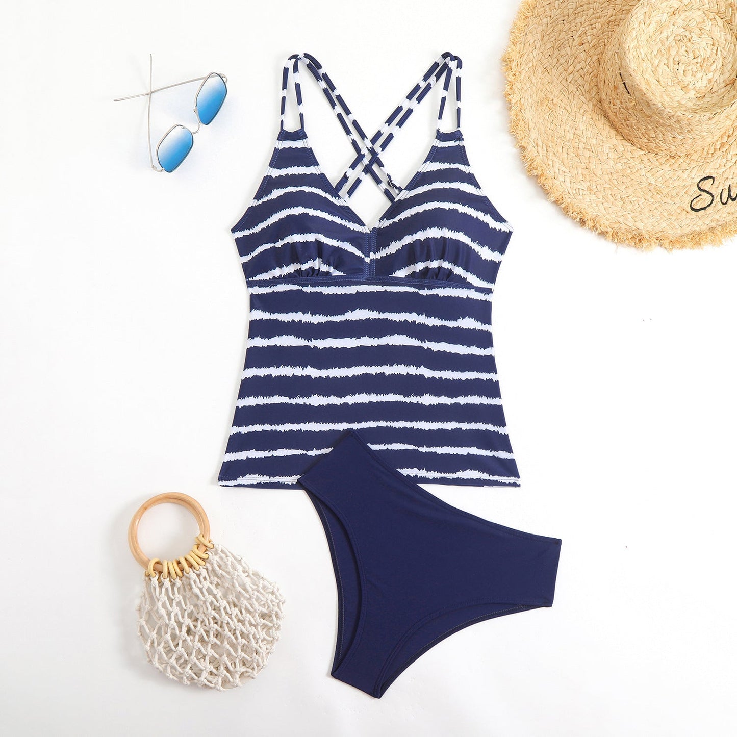 Modischer Damen Tankini mit Streifen und verstellbaren Trägern von MODEGEIST