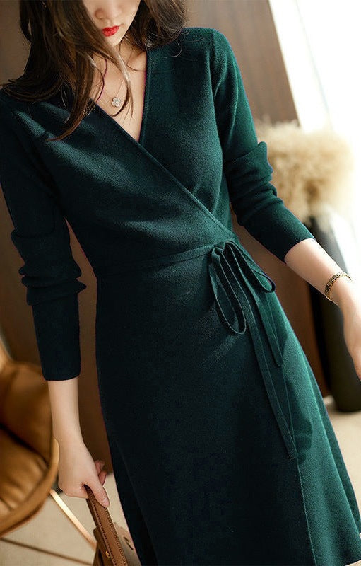 Damen Wickelkleid mit langem Ärmel und eleganter Taillenkordelung ModeGeist