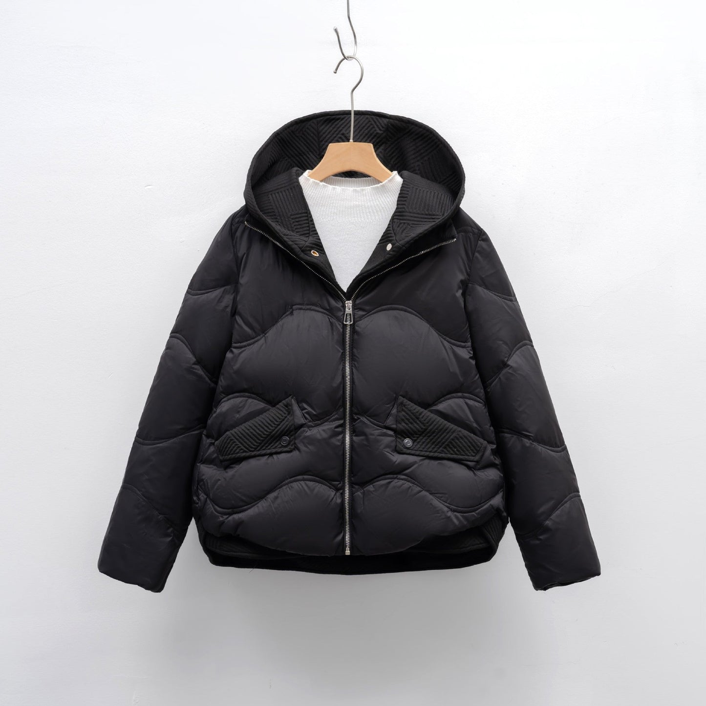 Damen Daunenjacke mit verstellbarem Kragen ModeGeist