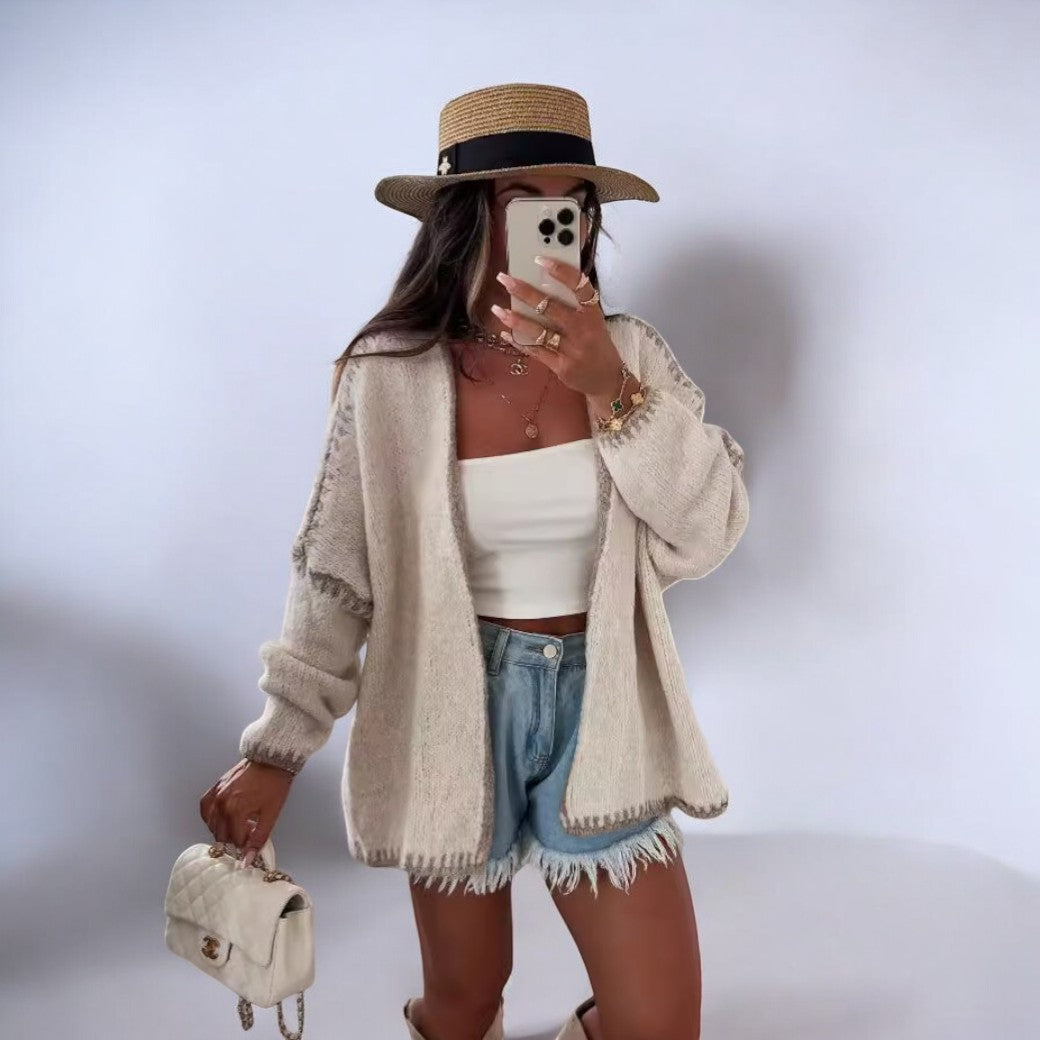 ModeGeist | Elegante Strickjacke Im Overgröße Stil