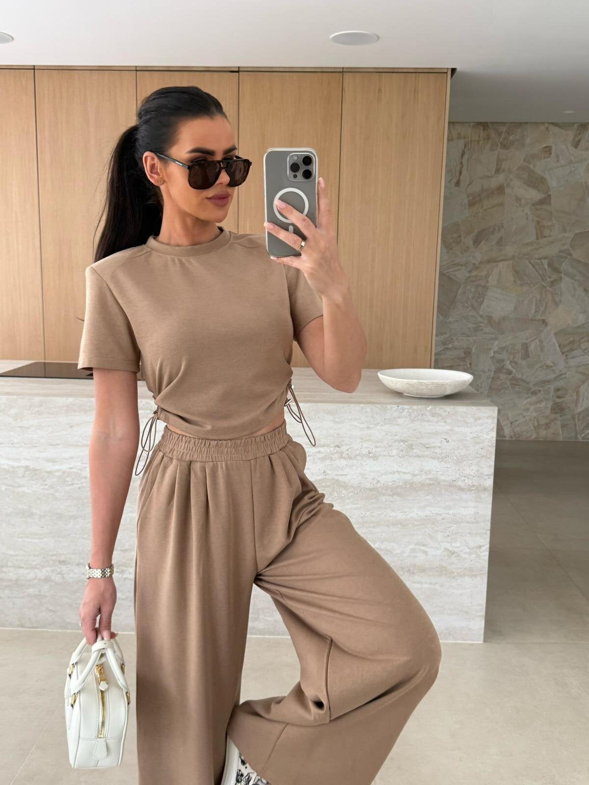 Damen lässiges Set aus Crop-Top und Jogginghose ModeGeist