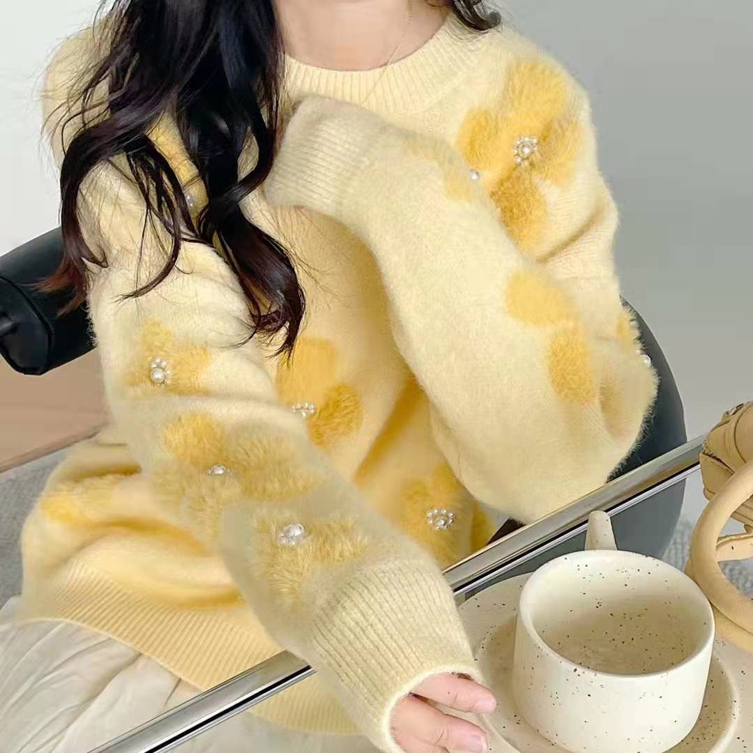 Damen Weicher Strickpullover mit strukturiertem Applikationsdesign ModeGeist
