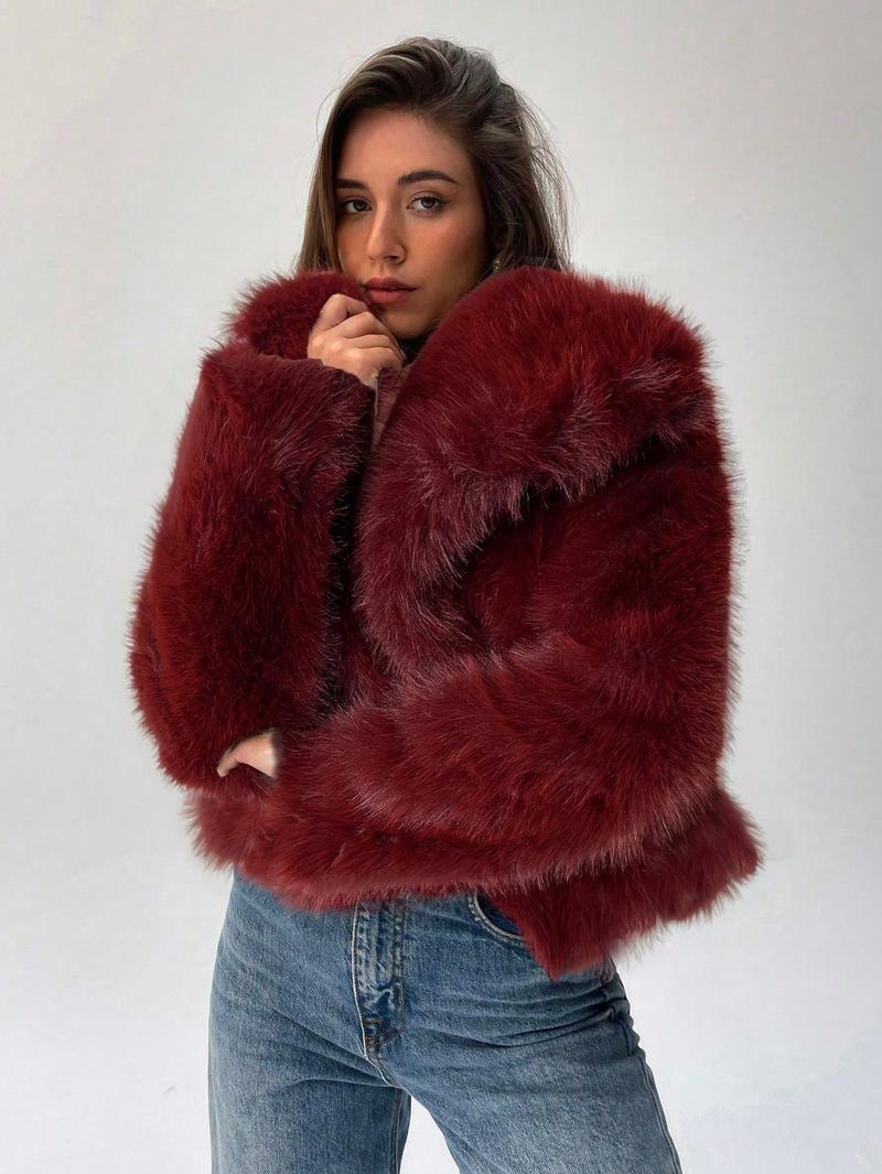 Damen Modischer Kunstpelz-Cropped-Jacke mit voluminösen Ärmeln ModeGeist