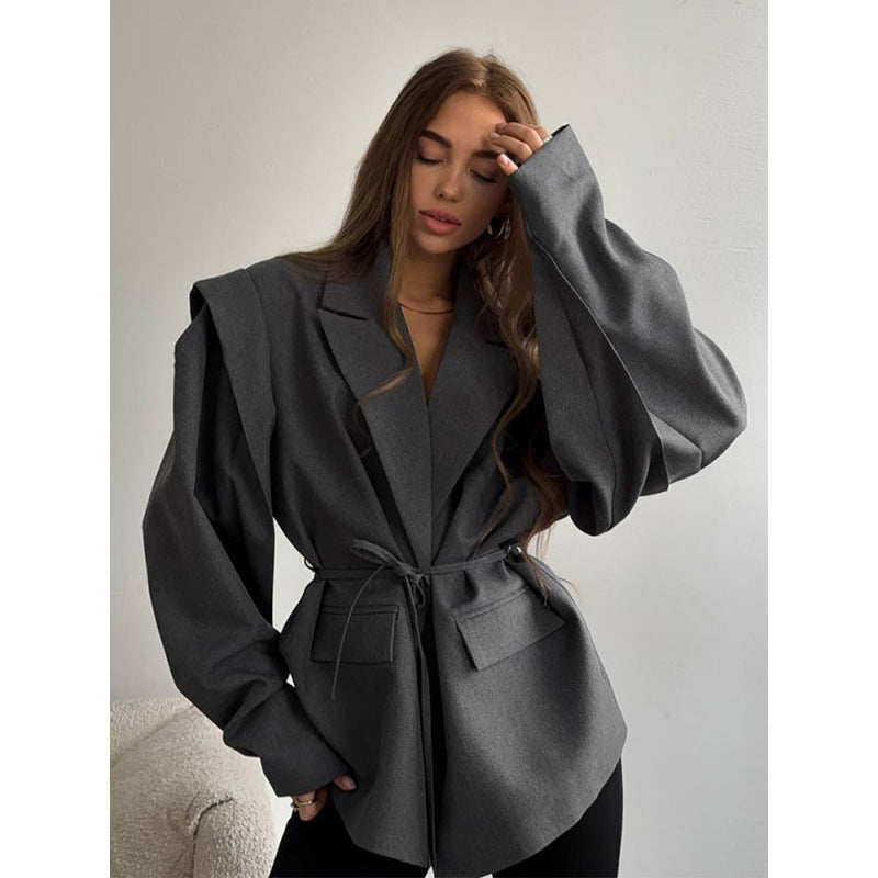 Damen eleganter Oversized-Blazer mit Gürteldetail ModeGeist