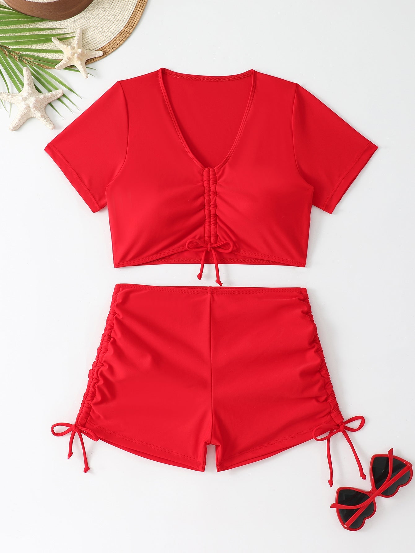 Sport-Oberteil und Shorts Set für Damen von MODEGEIST