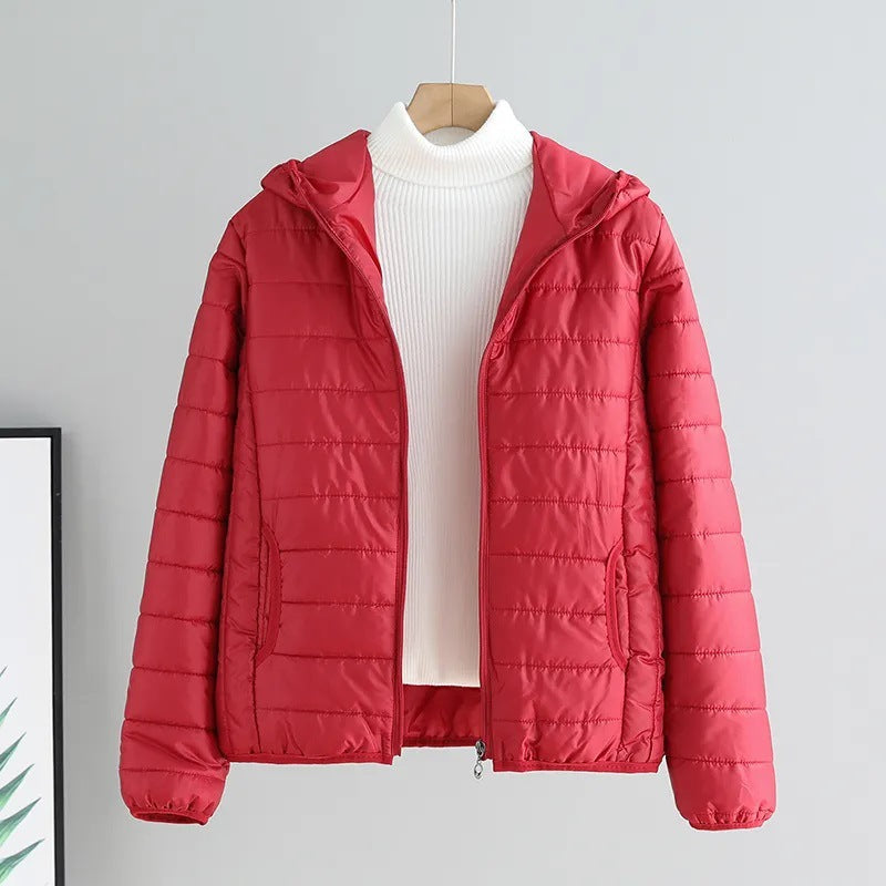 Damen gesteppte Übergangsjacke mit praktischen Taschen und Kapuze ModeGeist