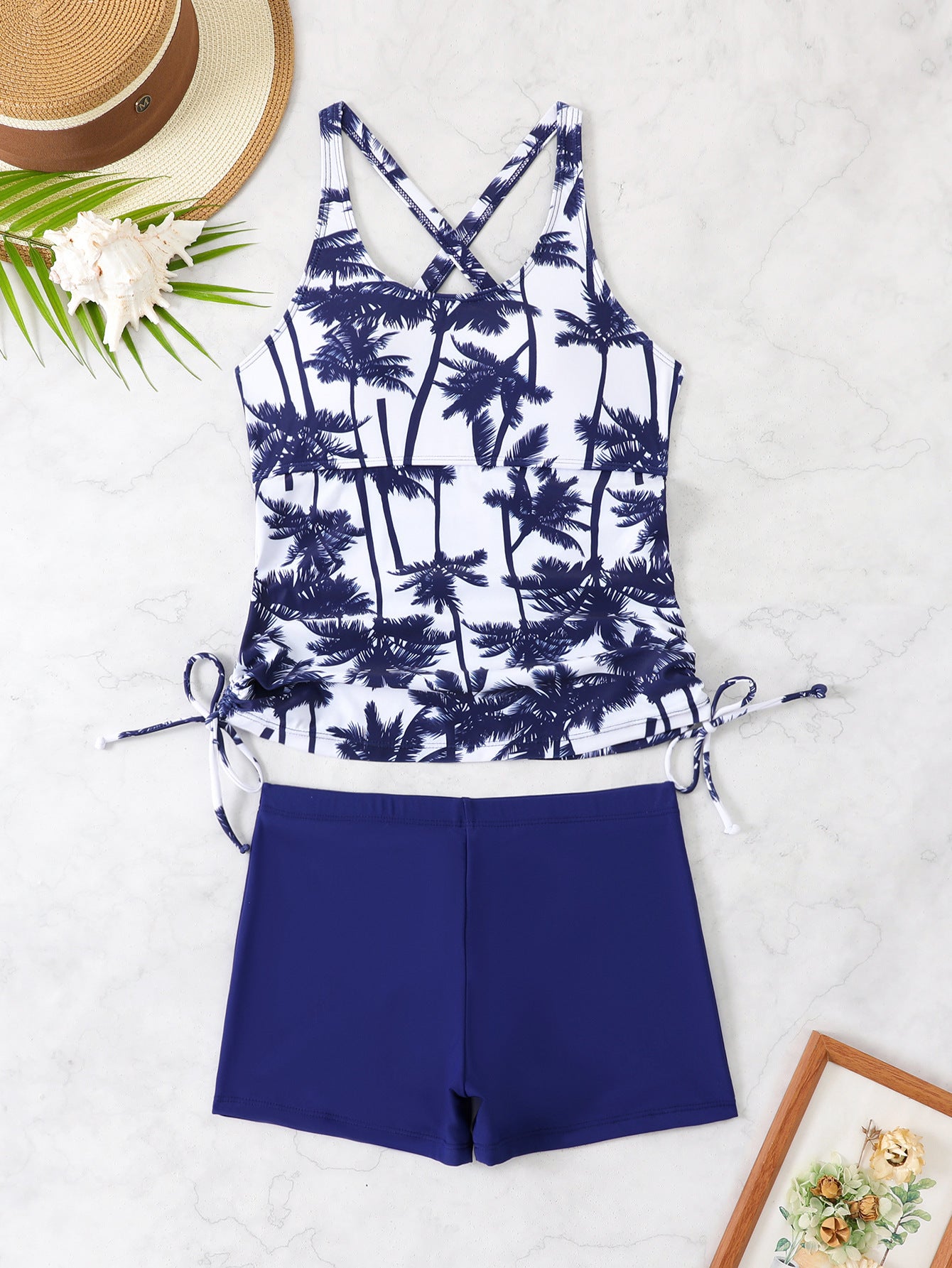 Sportlicher Damen Tankini mit verstellbarem Bund von MODEGEIST