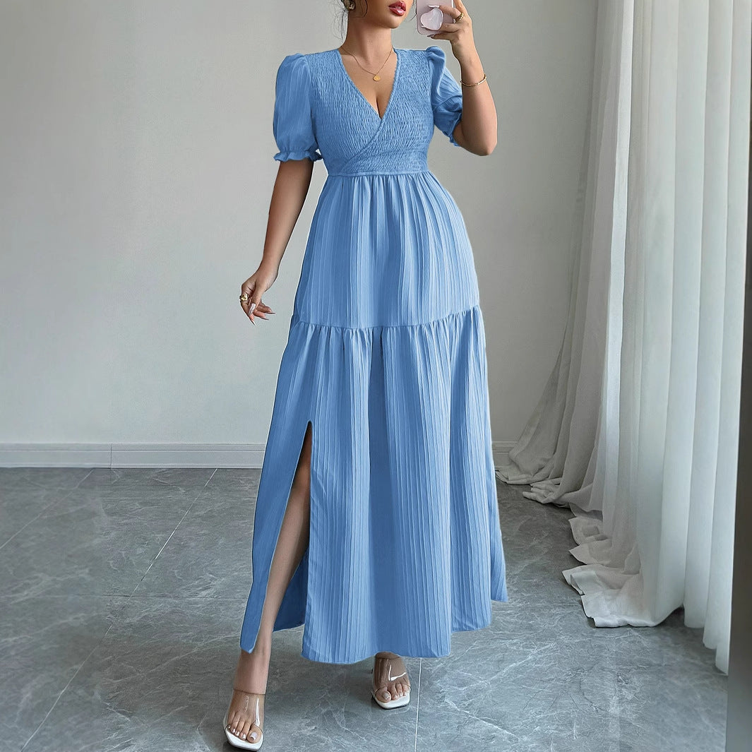 Modisches Maxikleid für Damen mit tiefem V-Ausschnitt und Rüschen