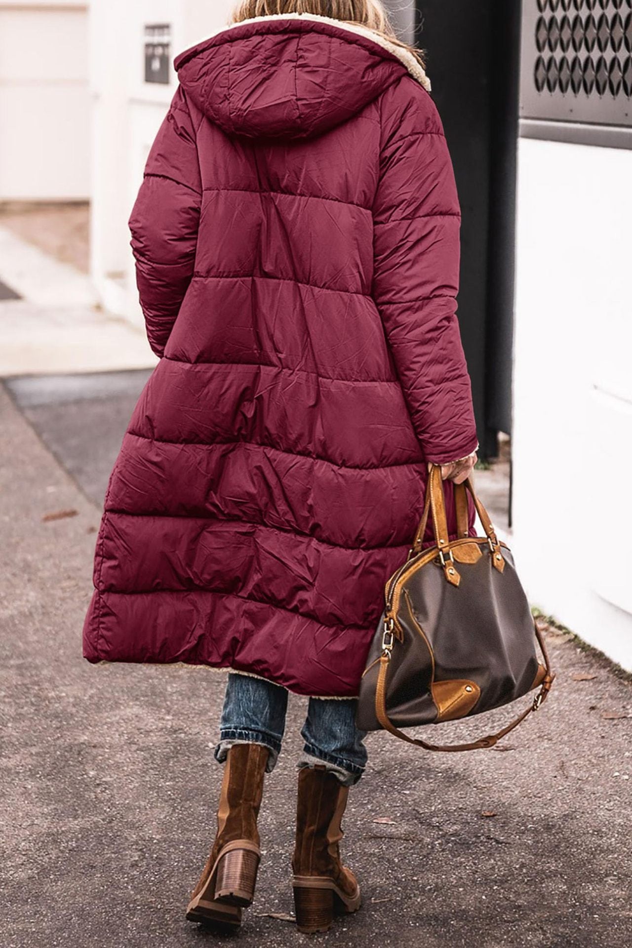 Damen gepolsterte Winterjacke mit Kapuze und kuscheligem Innenfutter ModeGeist