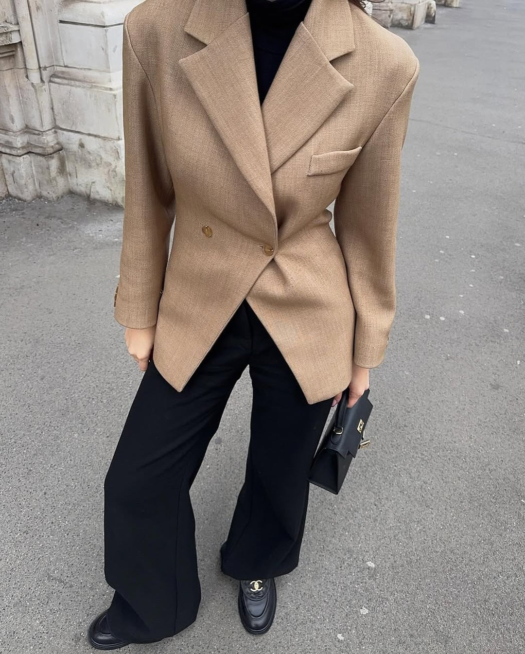 Damen Eleganter Zweireiher Blazer im modernen Schnitt ModeGeist