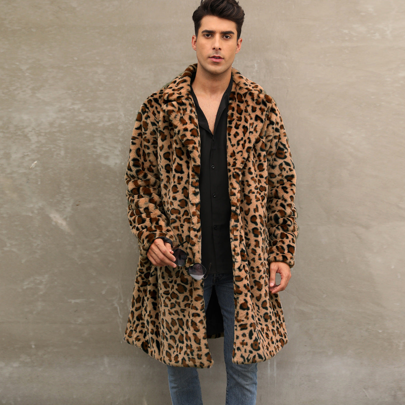 Herren Modischer Leopardenfell-Mantel ModeGeist