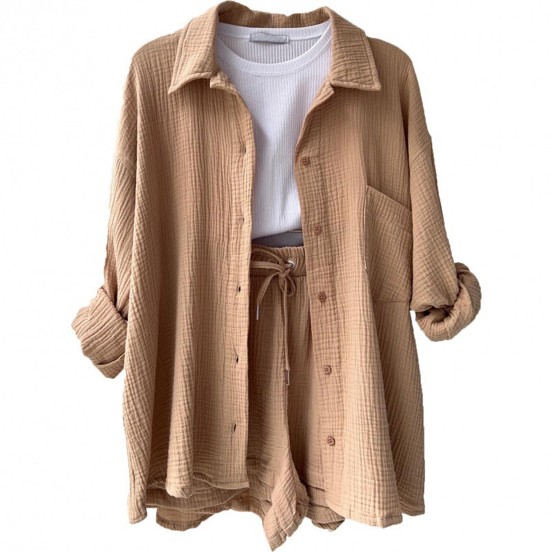 Modebewusstes Damen Freizeit Set: Hemdjacke mit kurzen Ärmeln und Shorts
