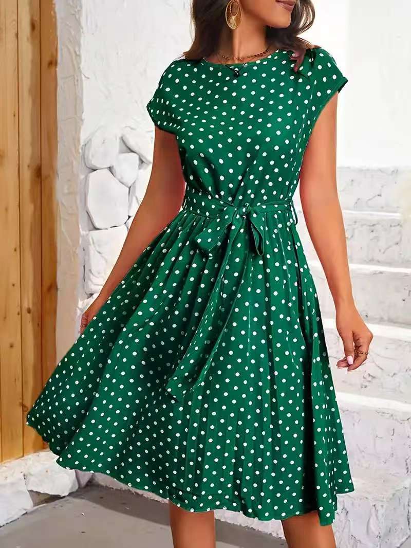Damen Midikleid mit taillierendem Bindegürtel und verspieltem Polka-Dots Design ModeGeist