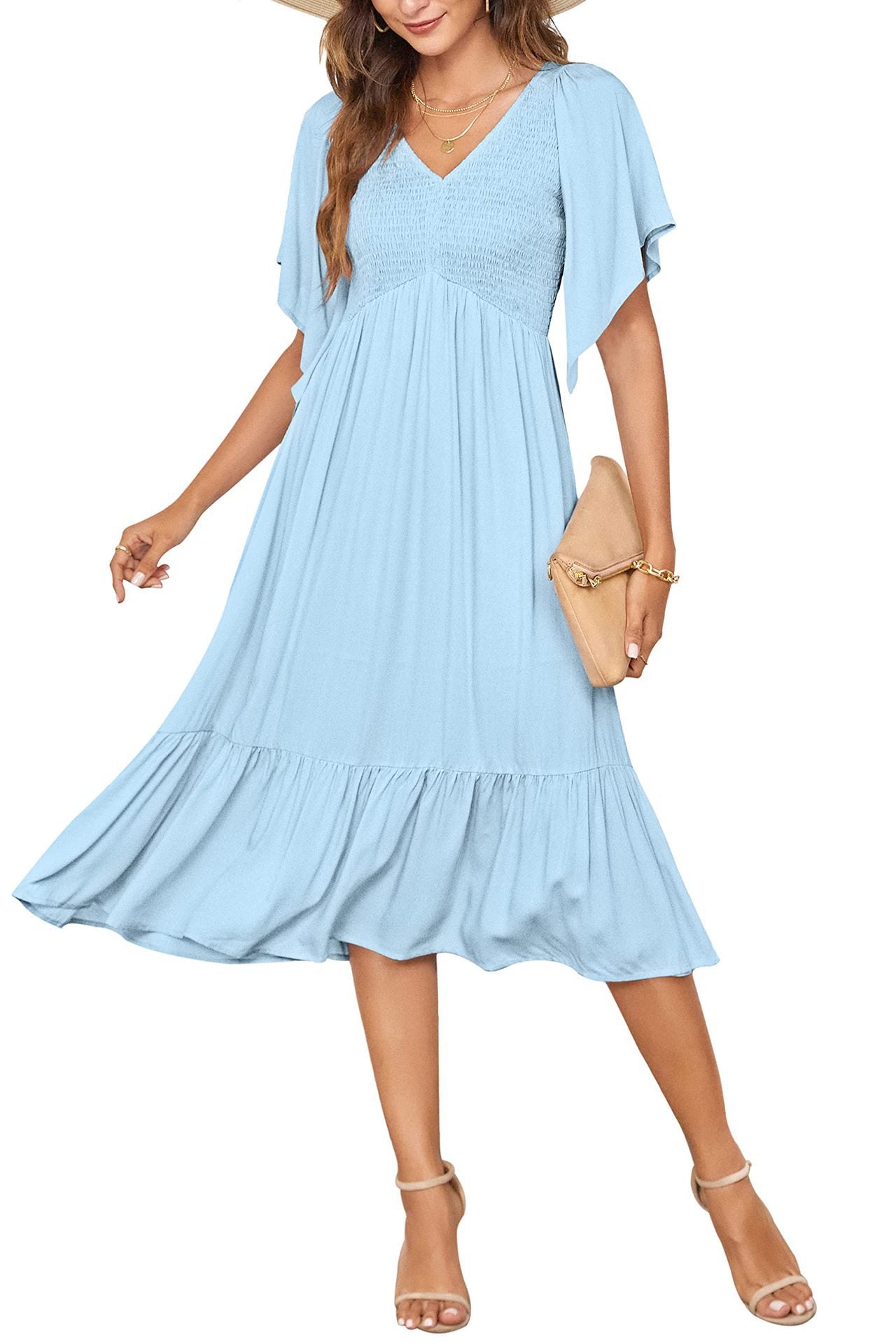 Elegantes Maxikleid mit flatternden Volantärmeln und V-Ausschnitt von MODEGEIST
