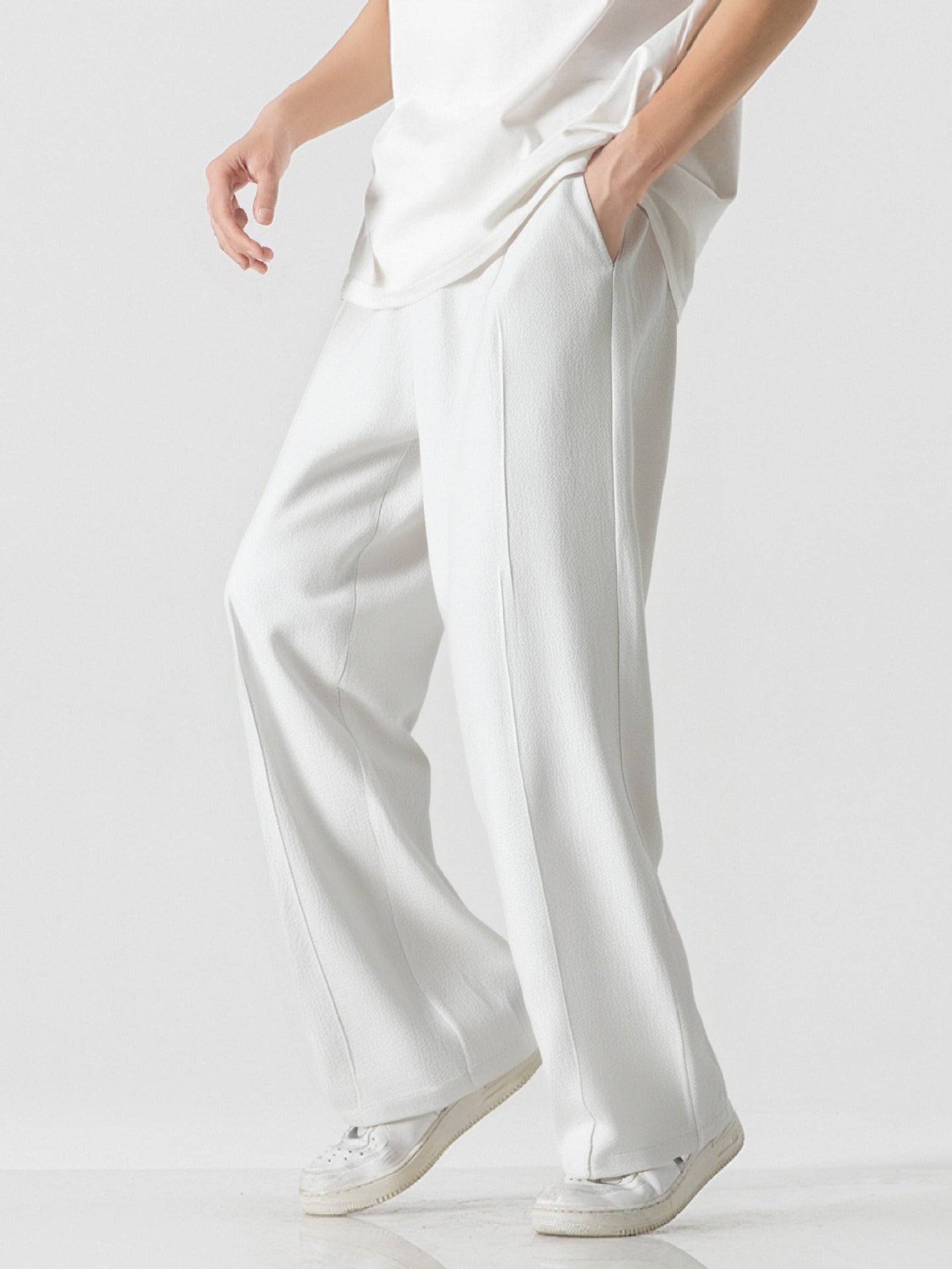 Herren Elegante, weite Freizeithose aus atmungsaktivem Gewebe ModeGeist