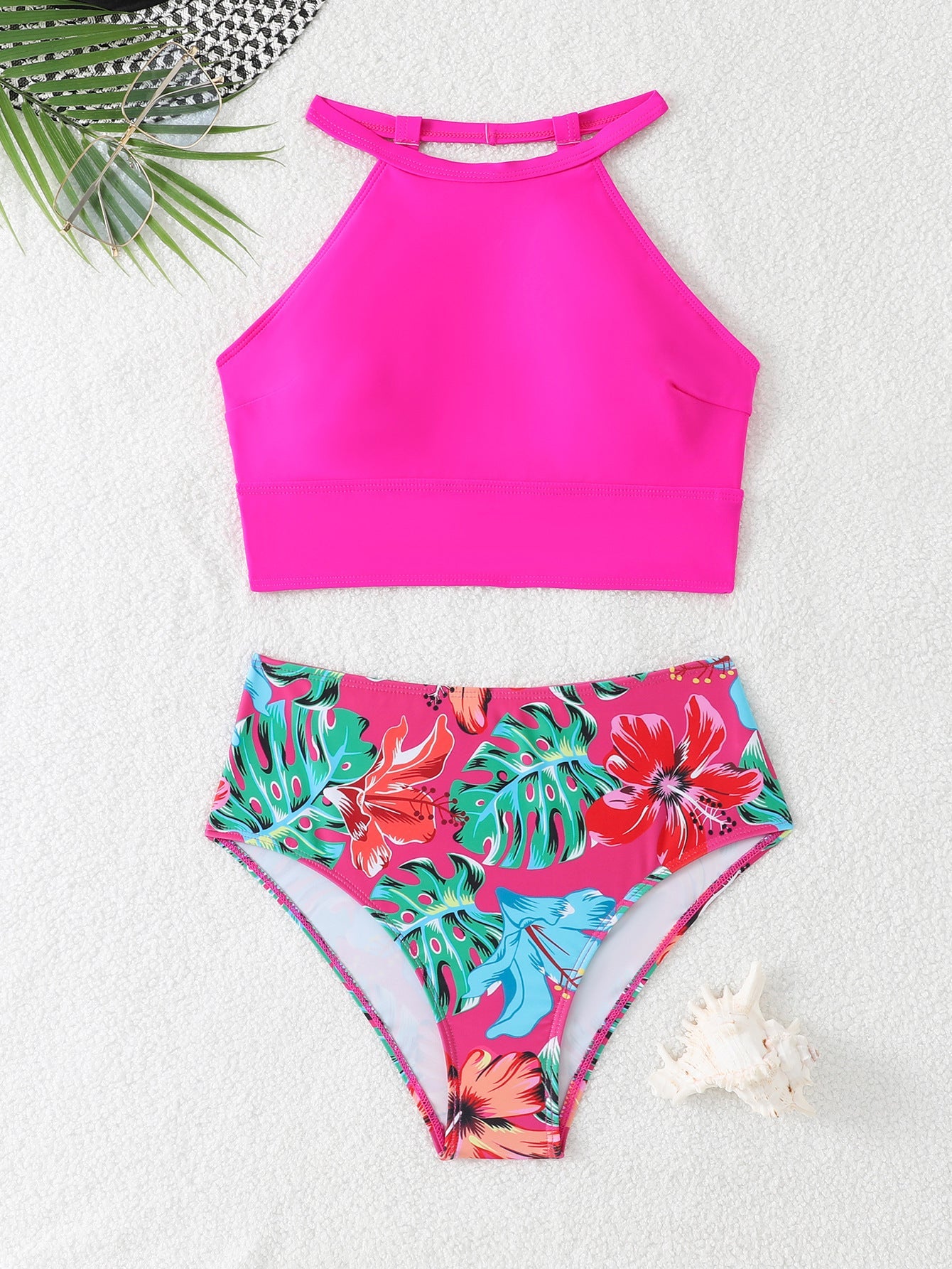 Moderner Damen Sportbikini mit hochgeschnittenem Höschen und Racerback von MODEGEIST