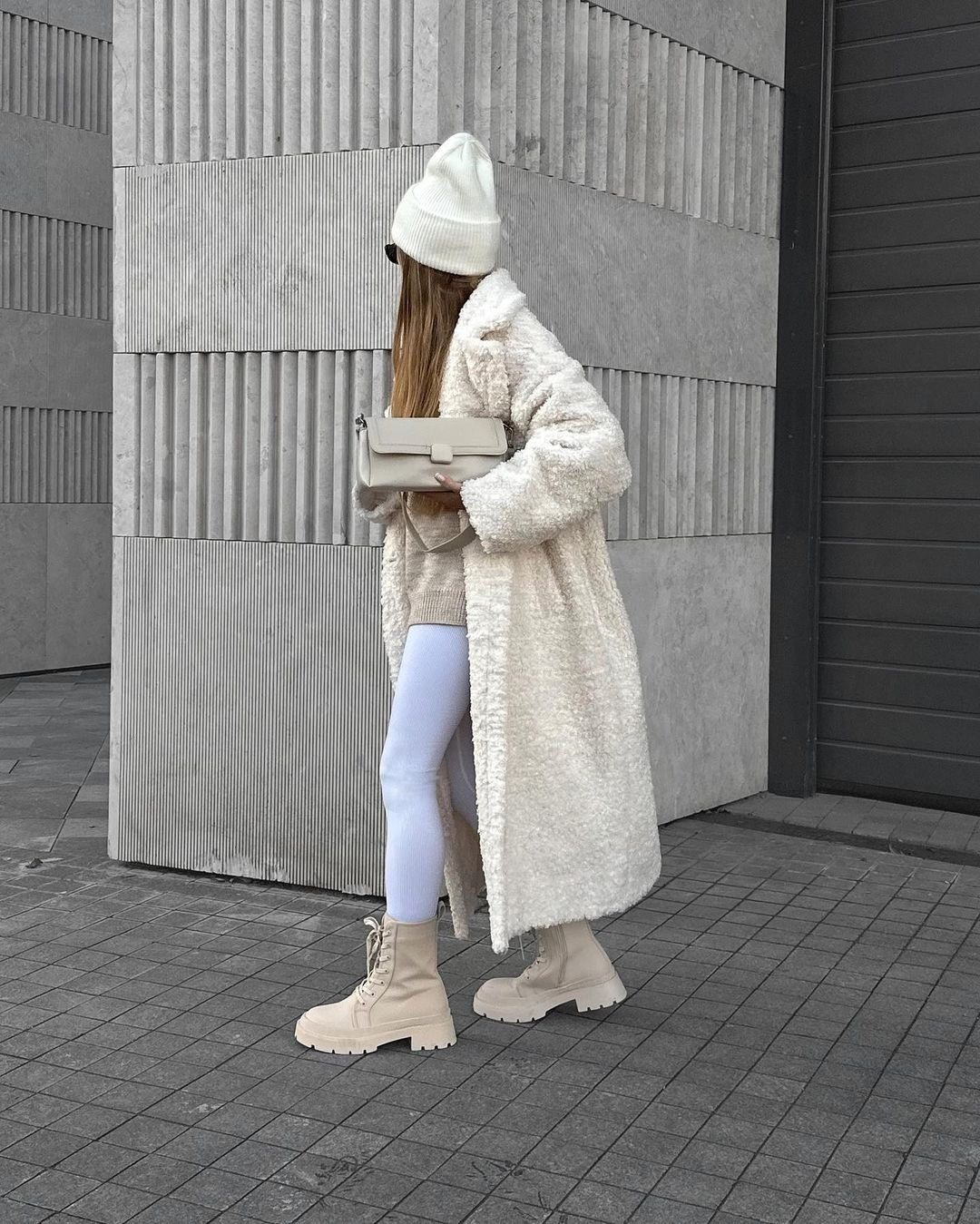 Damen Kuschelige Teddyfelljacke im eleganten Oversize-Design ModeGeist