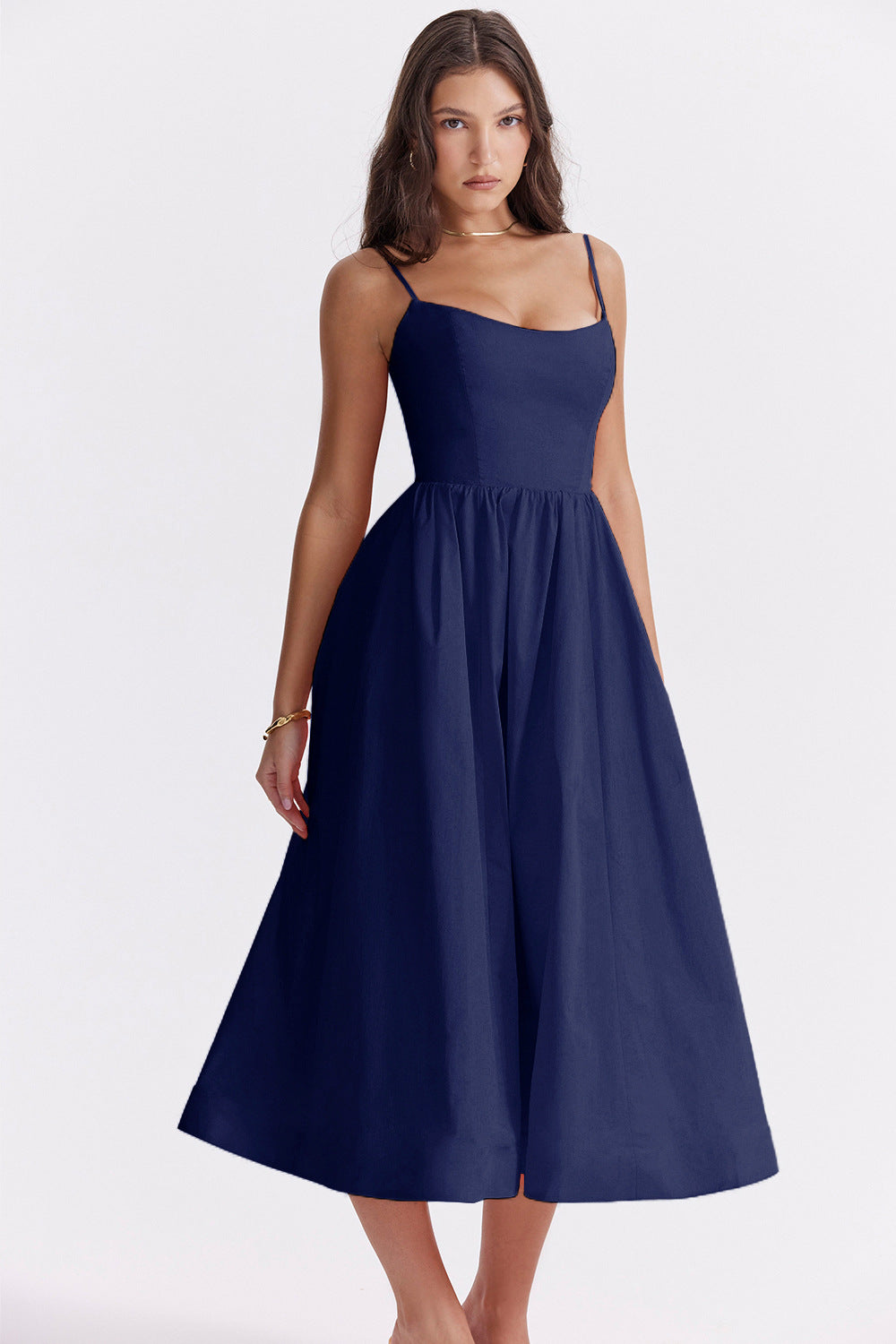 Damen Maxikleid mit schmalen Trägern und schwingendem Rock ModeGeist