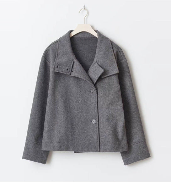 Damen Übergangsjacke mit modernem Reverskragen und eleganten Knopfdetails ModeGeist