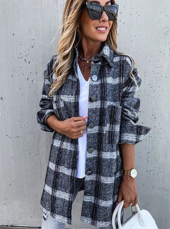 ModeGeist | Mantel - Karomuster - Übergröße - Woll-Look - Mid-Length - Knopfverschluss