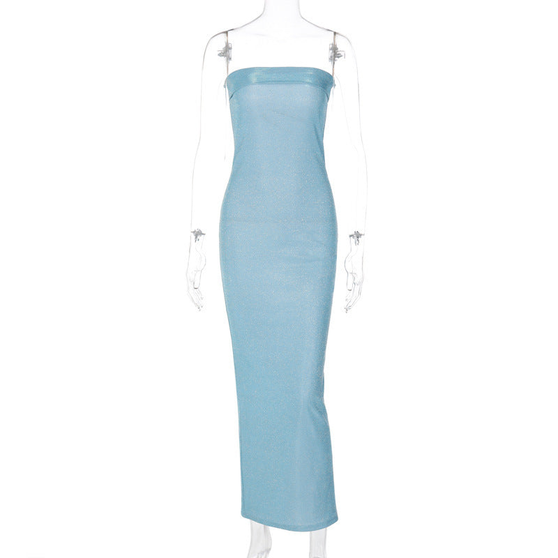 Elegantes Maxikleid mit figurbetontem Schnitt aus glänzendem Stretchstoff von MODEGEIST