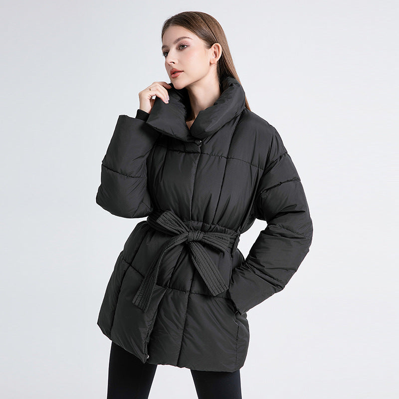 ModeGeist | Warme Pufferjacke mit Gürtel Leicht und Stilvoll Perfekt für Kalte Tage