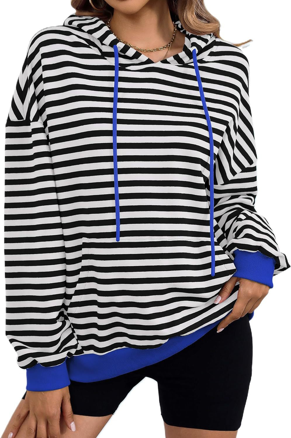 Damen gestreifter Kapuzenpullover mit stylischer Kängurutasche ModeGeist