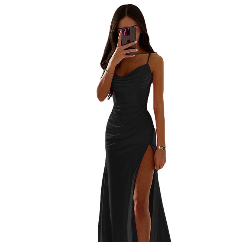 Damen Glamouröses Abendkleid mit seitlichem Schlitz und raffinierten Raffungseffekten ModeGeist