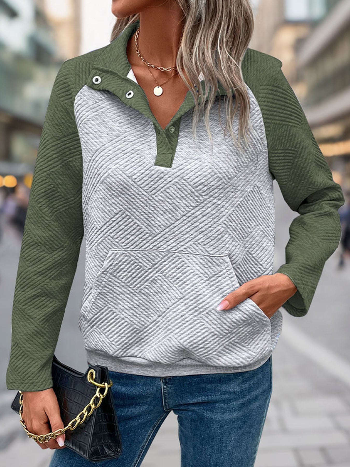 Damen modischer Stehkragen-Pullover mit strukturierter Oberfläche ModeGeist