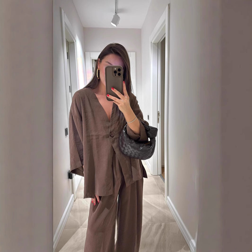 Modebewusster, lässiger Damen-Jumpsuit mit weitem Bein und elegantem Schnitt
