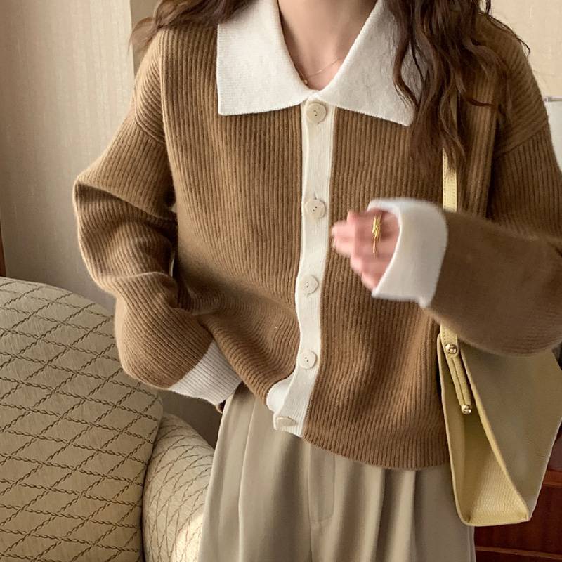 Damen Übergrößen Strickjacke mit kontrastierenden Kragen und Knopfdetail ModeGeist