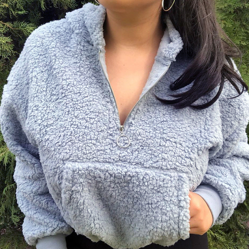 Modischer Damen-Fleece-Hoodie mit kurzem Reißverschluss und Kängurutasche