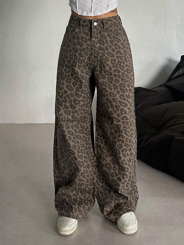Damen Weit geschnittene Leoparden-Jeans im lässigen Stil ModeGeist