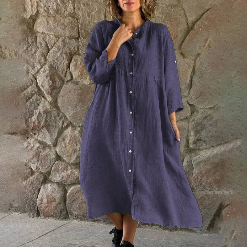 Elegantes, unifarbenes, knielanges Kleid mit Stehkragen und Knopfleiste von Fudus