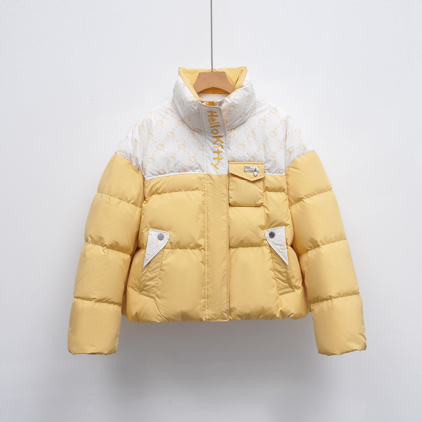 Damen Steppjacke mit hochschließendem Kragen und modischem Muster ModeGeist