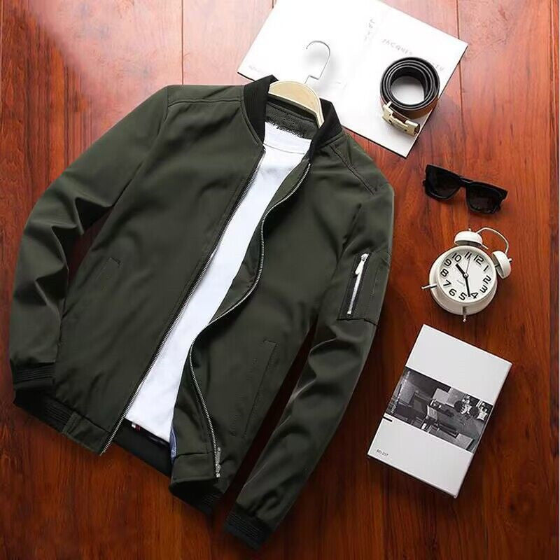 Herren moderne Bomberjacke mit praktischen Taschen und elastischen Bündchen ModeGeist