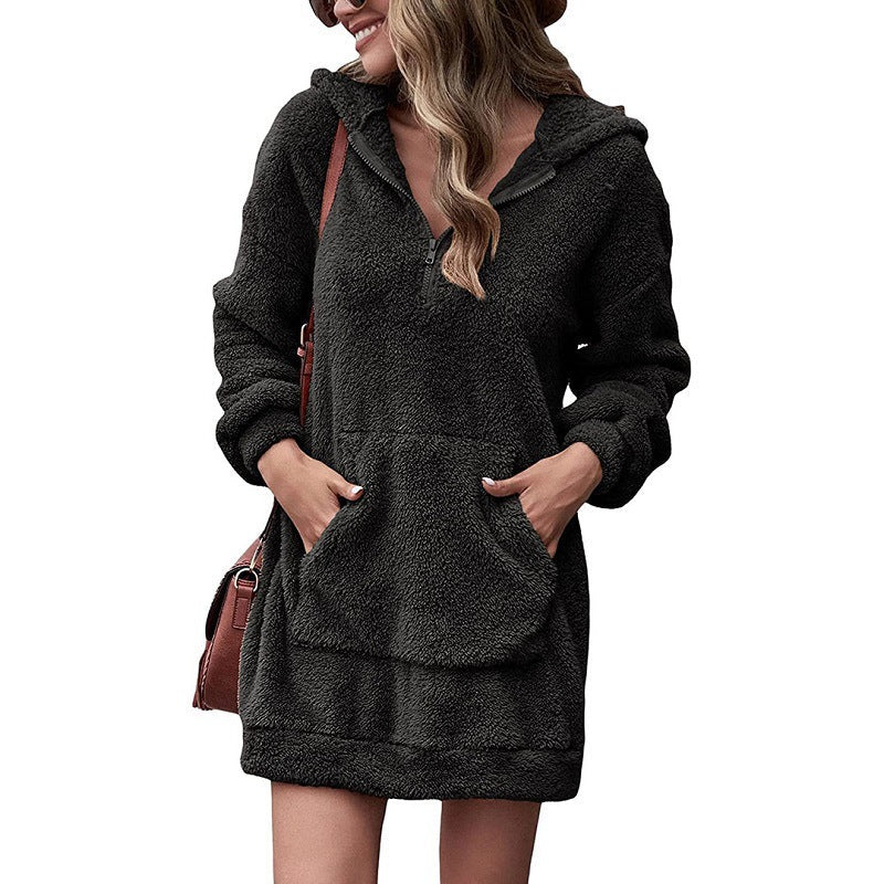 Kuscheliges Damen Fleece-Hoodie-Kleid mit Taschen von MODEGEIST