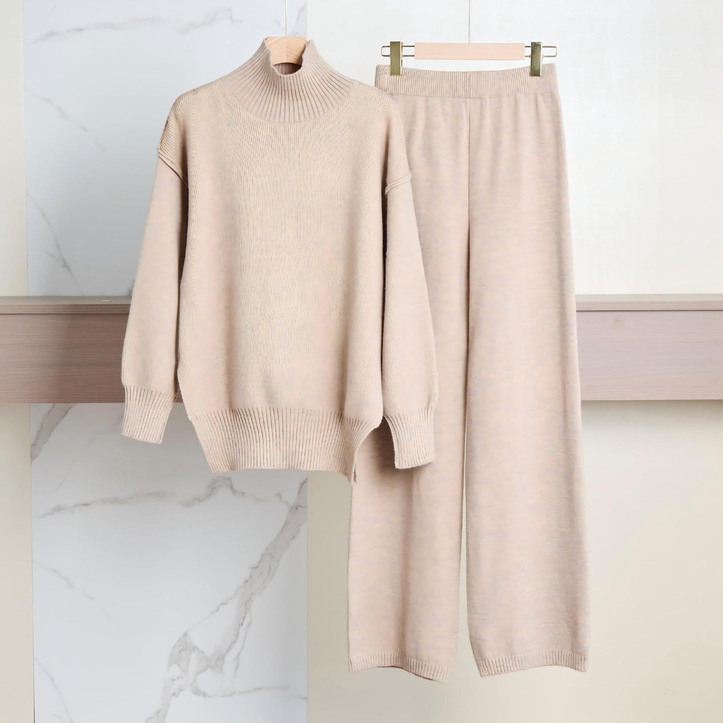 Damen Gemütliches Strickensemble mit hohem Kragen und weit geschnittenen Hosen ModeGeist