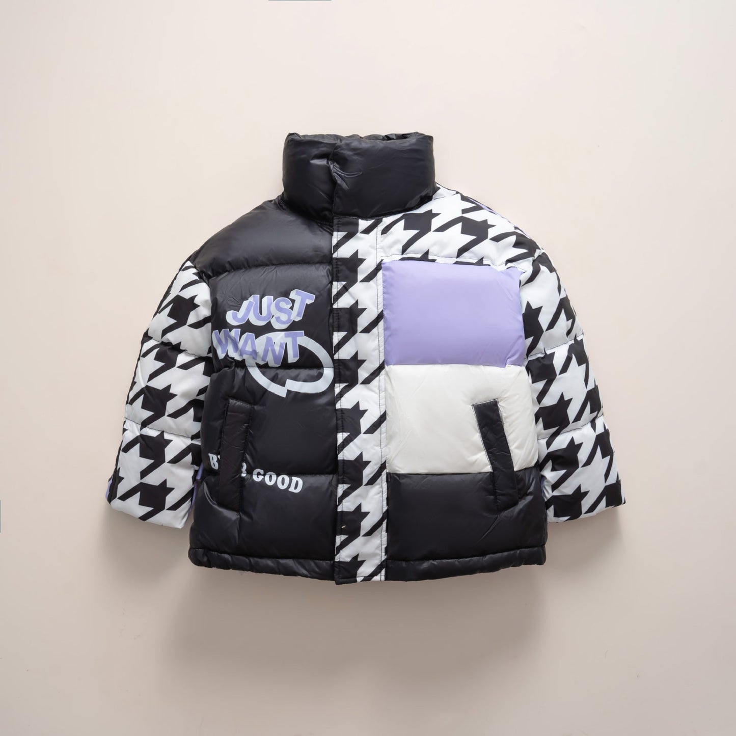 Damen Übergroße Steppjacke mit trendigem Patchwork-Design ModeGeist