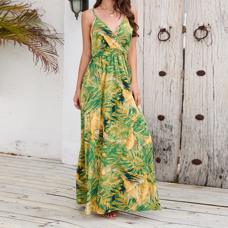 Elegantes Damen-Maxikleid mit Wickelausschnitt und figurbetonter Passform von MODEGEIST