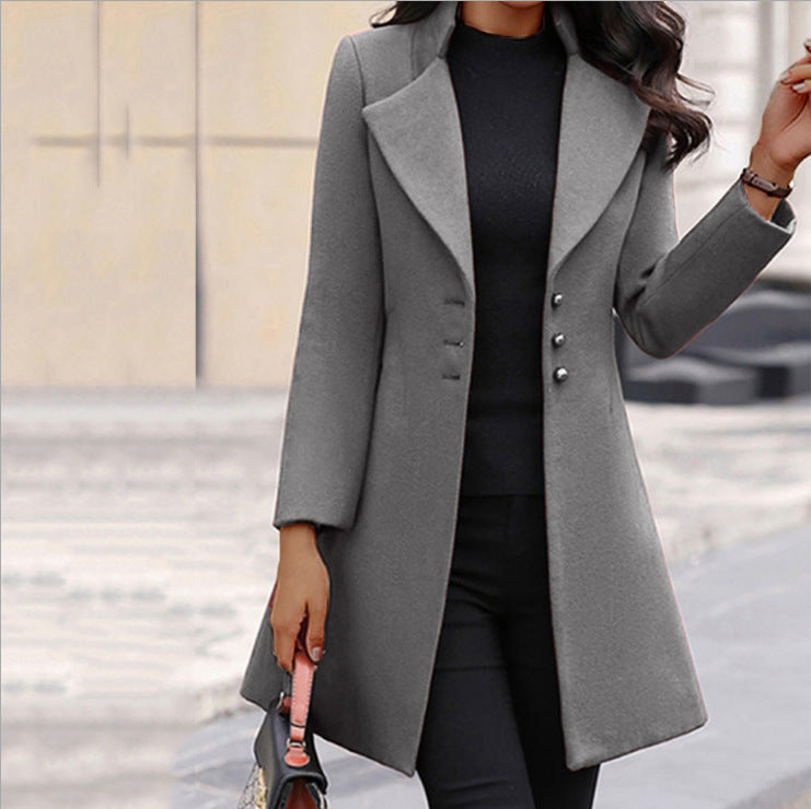 Damen Elegante und moderne Langjacke mit strukturiertem Kragen ModeGeist