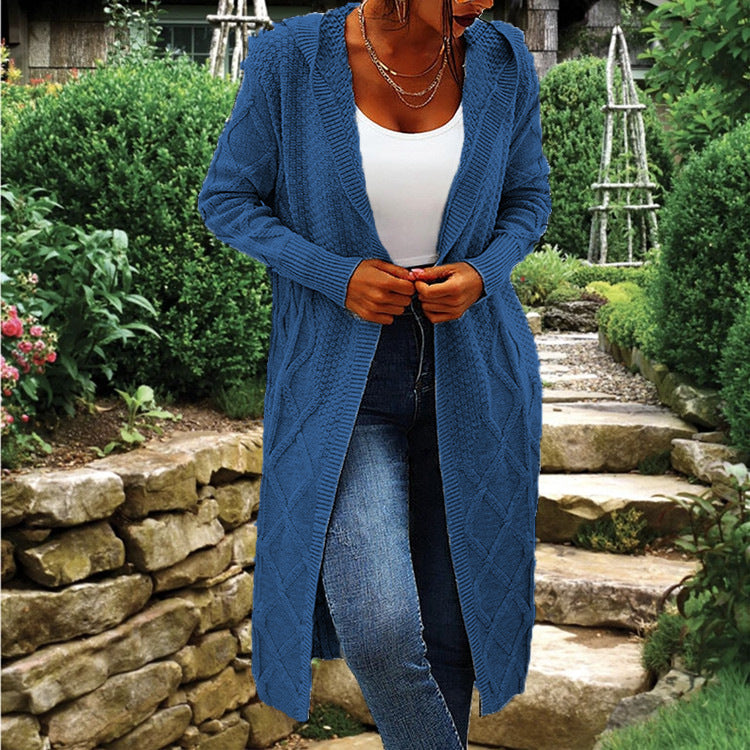 Damen Strick-Cardigan mit Kapuze und luxuriösem Zopfmuster ModeGeist